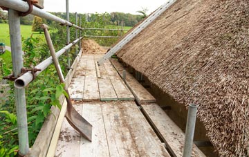 advantages of West Worlington thatch roofing